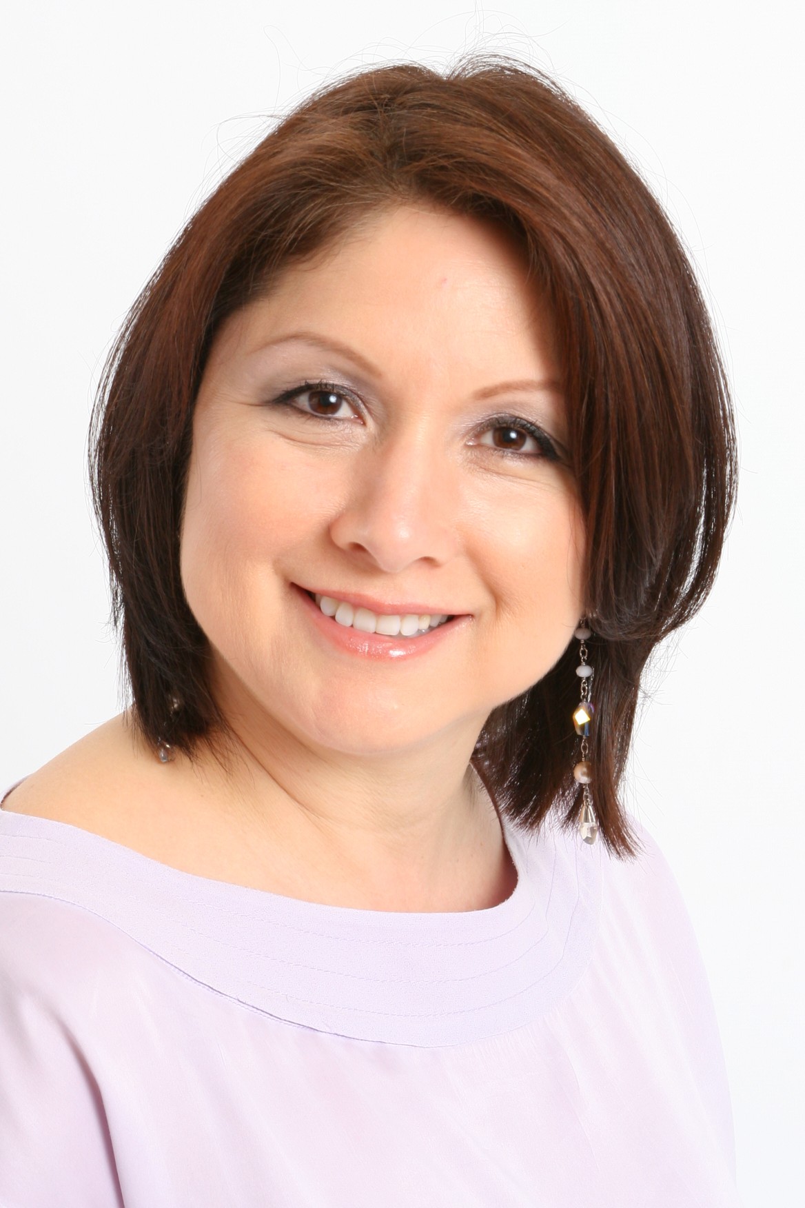 photo of Dr. Lisa Monsivais